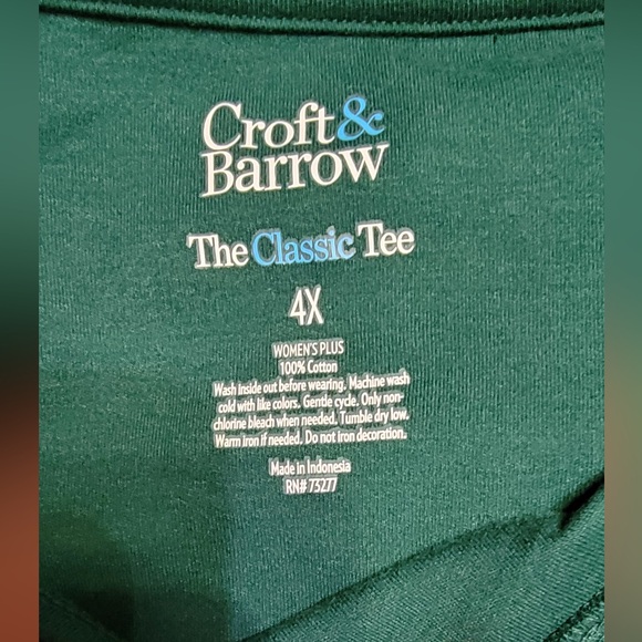 #005 Croft & Barrow - The Classic Holiday Tees: Varies, Colors, Styles - Picture 6 of 16